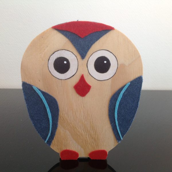 Houten uil (rood, donkerblauw) A N V I