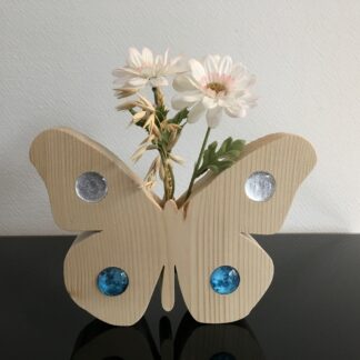 Vlinder(vaasje) met cabochons in blauw en zilver