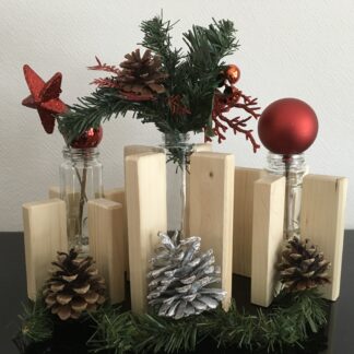 Groepje van drie vazen 9, 11 en 14 cm.