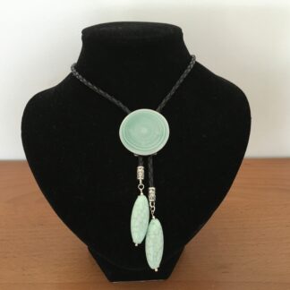 Bolo met celadonkleuren