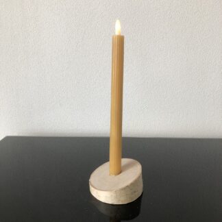 Kaarsen-standaard van berkenhout