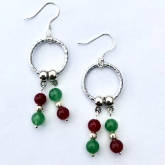 (Kerst)oorbellen met groene en rode jade
