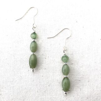 Oorbellen met groene jade en agaat