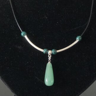 Hanger van groene aventurijn (1)