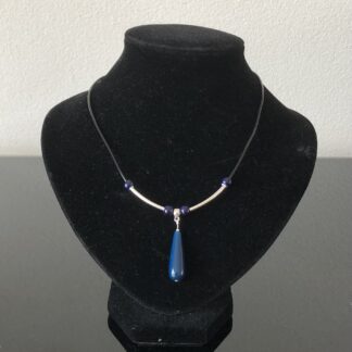 Hanger van blauwe agaat