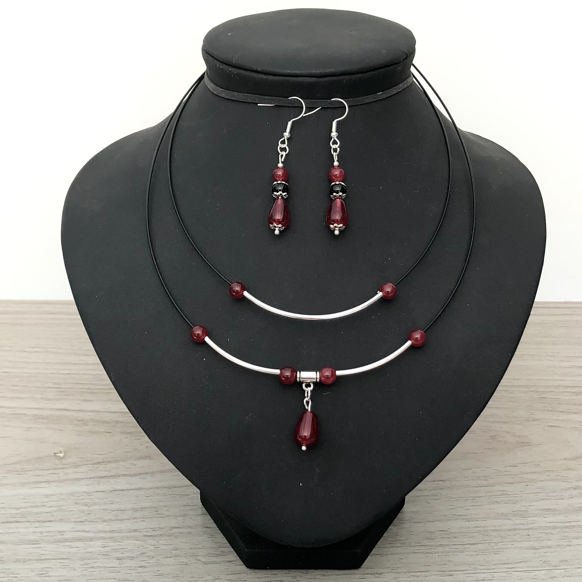 Dubbele spang met agaat en jade en bijpassende oorbellen