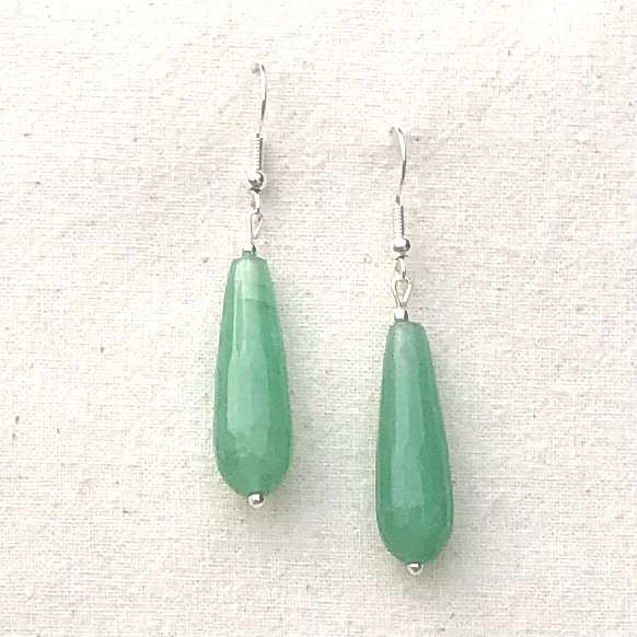 Oorbellen met groene aventurijn (kegelvormig)